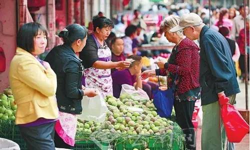 附近的花卉批發市場在哪里_花卉批發附近市場在哪里_附近的花卉市場批發